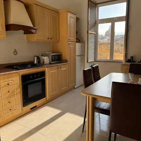 Vallettastay Break 발레타