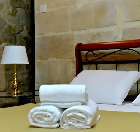 Vallettastay Break Apartman *