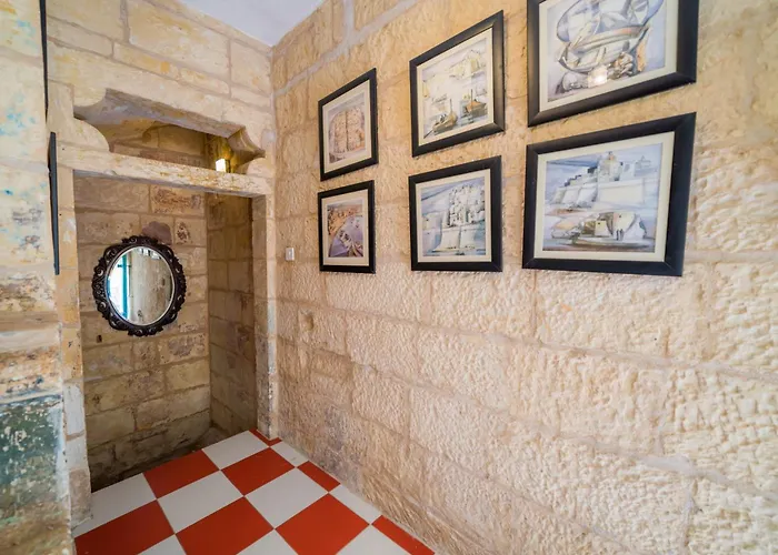 アパート Vallettastay Break